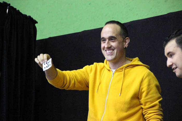 Asteasun festak apurtu du "n 23 1593430418114