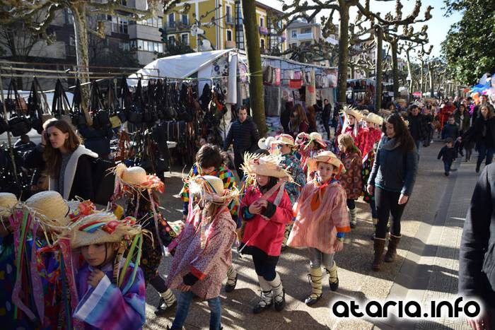 udaberri dantzari txikien kalejira 10 1454767828551