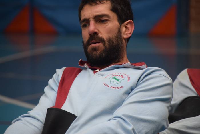 Tira eta tira, Euskal Herrik 4 1512311260938