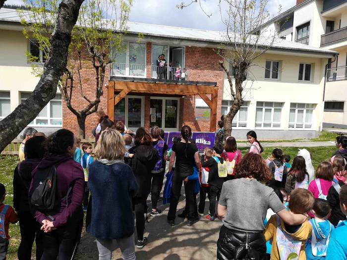 Korrika Txikia egin dute Ika 13 1555079781727