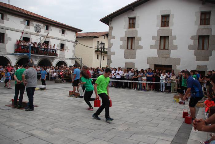 Zaldi gainean lasterka Abalt 67 1498413412553