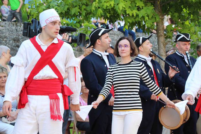 Festa hizki larriz 250 1529876094387