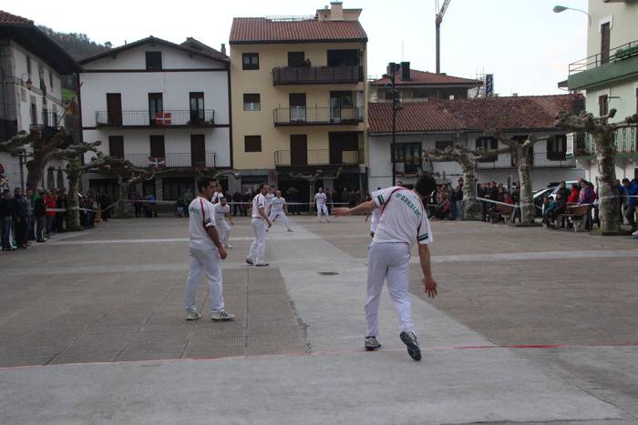 Bote luzea Amezketan 22 1459595211115