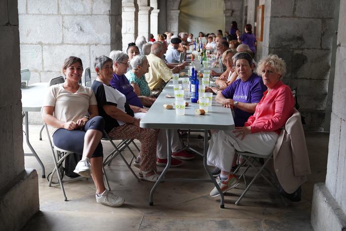 Asteazkenean zabalduko da festetako hainbat jardueratan izena emateko epea