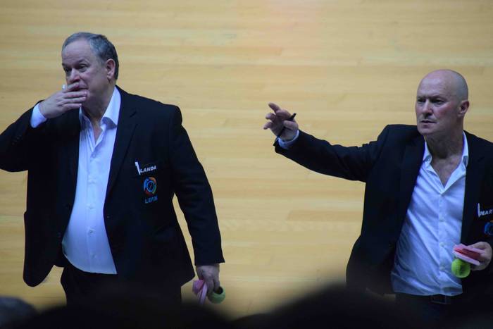 Jokin Altuna, buruz burukoan 16 1527458640003