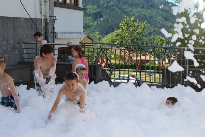 Festen azken eguna aprobetxatzen 1 1467555374743