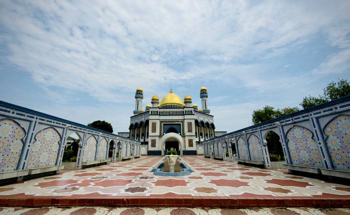 JameÀsr Hassanil Bolkiah meskitza (Bandar Seri Begawan, Brunei).jpg