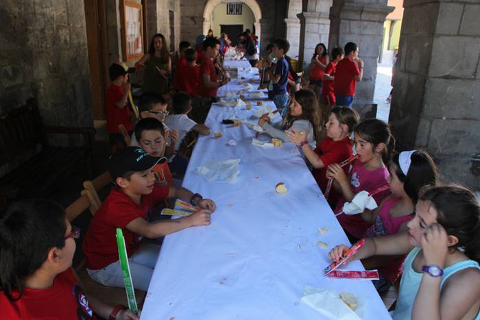 Eguerdian ere giroa Alegian 1 1468600061806