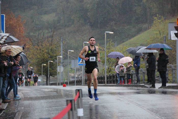 Imanol Gonzalez eta Saioa Ar 83 1573929354613