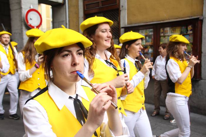 Lizarrez apaindutako kaleeta 182 1498480801341