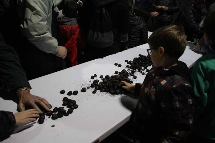 Oria merkatari elkarteak ema 14 1513367916813