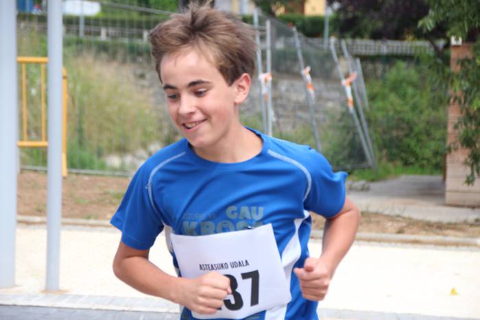 Asteasu San Pedro jaiak haur 99 1498652415785