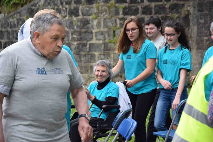 Haur eta helduen arteko II.  106 1560343315558