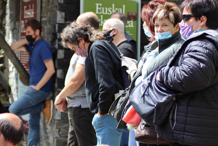 Txirrita omendu dute Tolosan 10 1621774214619