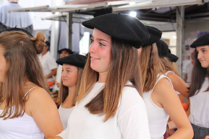 Hala bazan edo ez bazan, mel 27 1504722248632