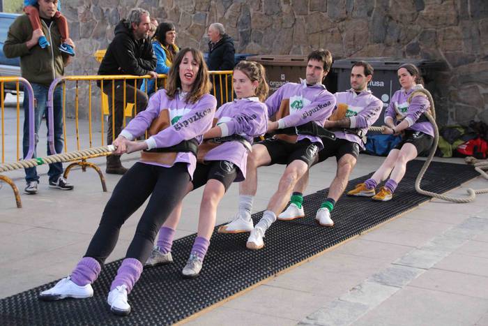 "Azti, prest, irribarra!" 2 1647719502689