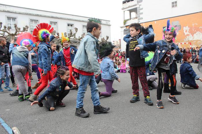 Villabona eskolak inauteriak 26 1487939407506