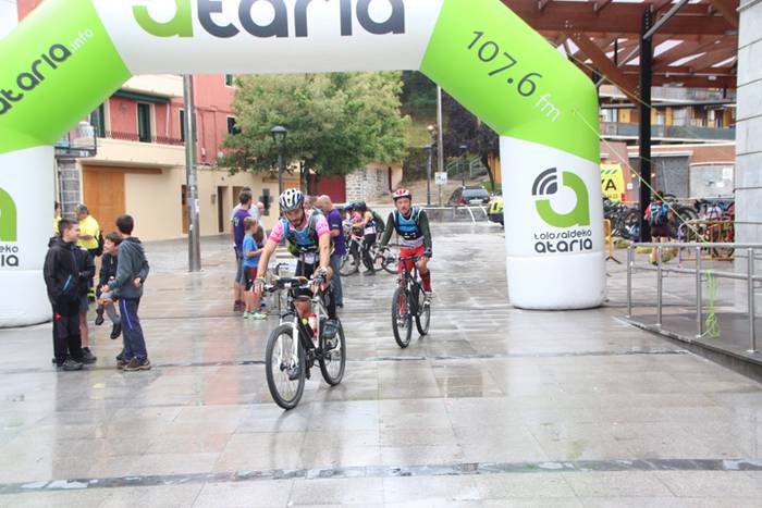 Gustura I. Ibarraldeko Raidarekin 41 1467489074540