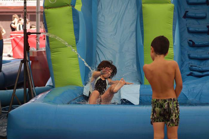 Saltoka eta jolasean pasatu  26 1660043077419