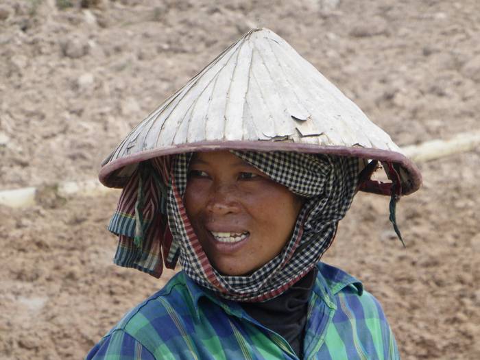 Camboya emakumea