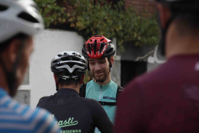 Mendi bizikleta lasterketare 7 1660377590340