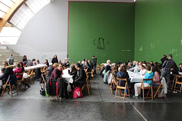 Eguna dantzan 15 1491147643488