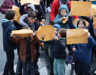 «Ez da suari eusten geratzeko garaia, garra indartzekoa baizik»