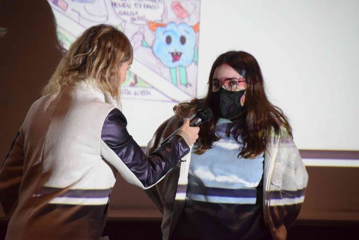 Komikigile onenek sariak esk 14 1639821970837