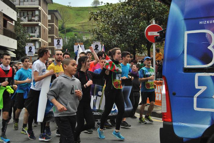 Euskararen ekilibristak 178 1491303031025