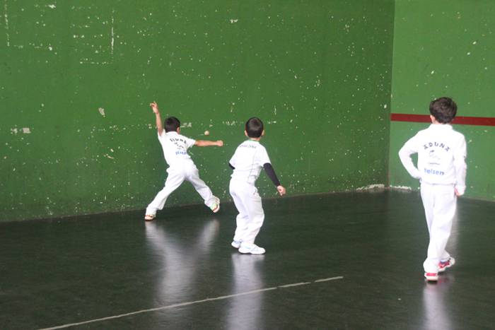 Txokoan, ezker paretean eta  28 1509891393743