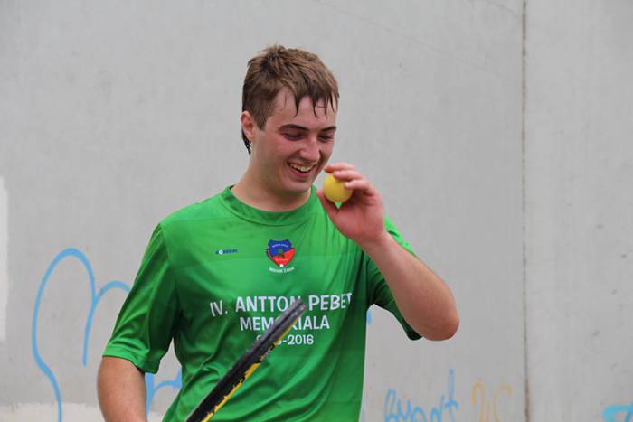 Denetarik festen lehen arratsaldean 12 1469381360125