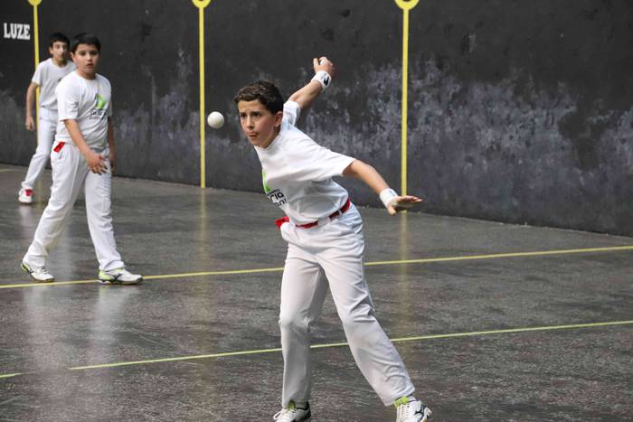 Ataria Pilota Txapelketa, 20 4 1560330558877