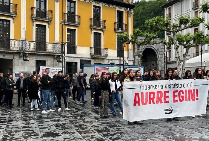Borrokarako deia zabaldu du Itaiak