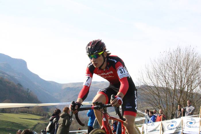 ASTEASUKO ZIKLO KROSA 2016 57 1481216045797