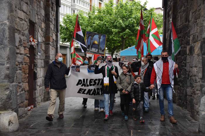 Palestinari elkartasuna 10 1621356035523