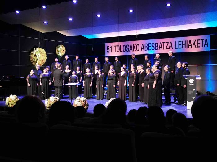 Batavia Madrigal Singers, ik 13 1572636819945