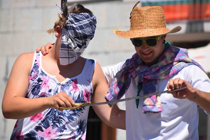 Adunako jaiak 2019. Oilasko  32 1566048070006