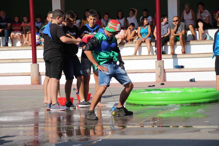 Lehiatik gutxi, festatik ask 10 1534073742480