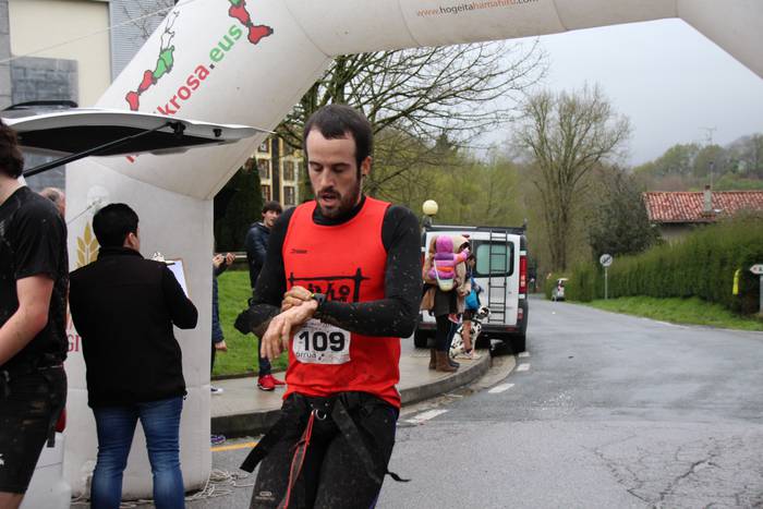 Zizurkilgo I. txakurkrosa 30 1460224161447