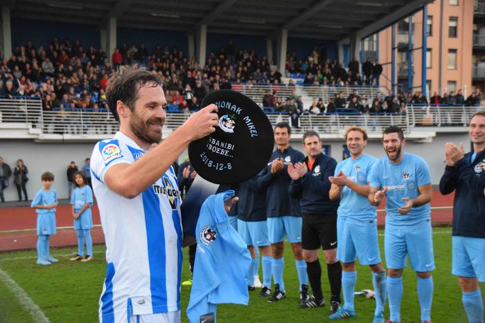 Mikel Alonso agur omenaldia tolosa berazubi 103 1544294570444