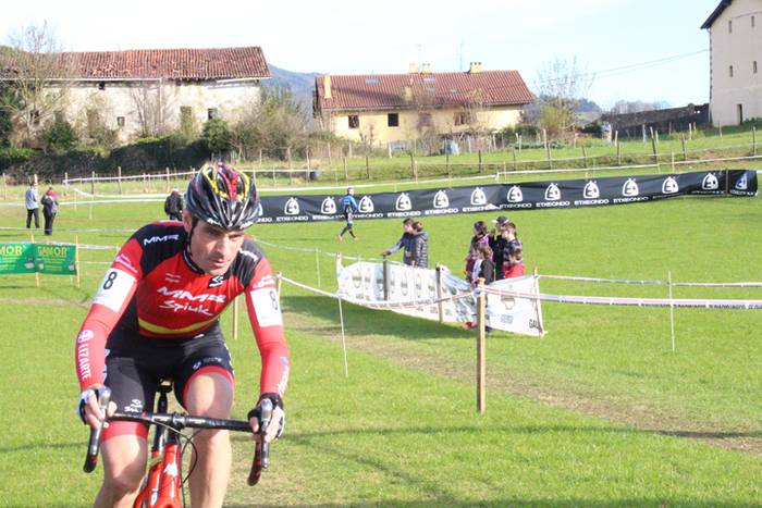 ASTEASUKO ZIKLO KROSA 2016 31 1481215113175