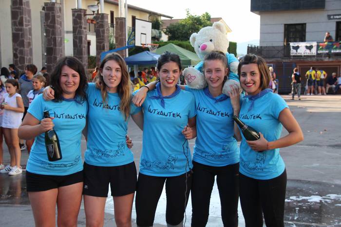 Lehiatik gutxi, festatik ask 61 1534074522279