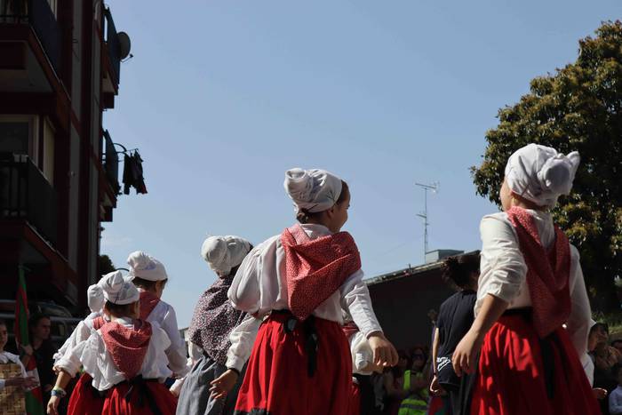 Dantzari eguna ari dira ospa 20 1652614046558