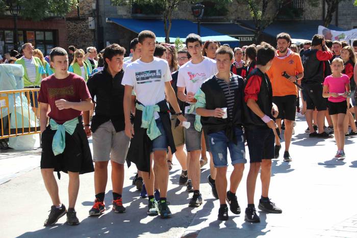 Ibarra San Bartolome jaiak 2 24 1535371903909