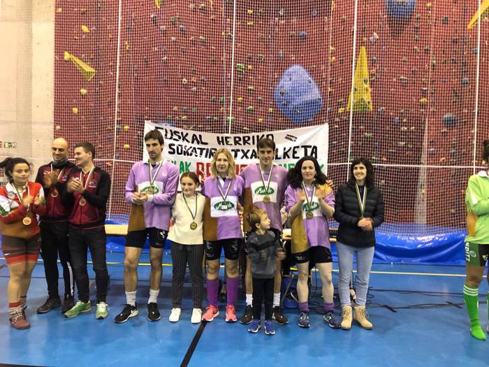 Ibarra Sokatira Taldeak txap 3 1670937311648