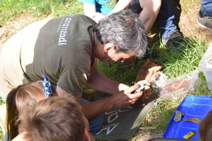 Historiaurreako tailerra, Ar 12 1567241579400