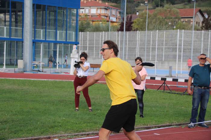 Berazubi auzoa txapel jaurti 17 1570973457907