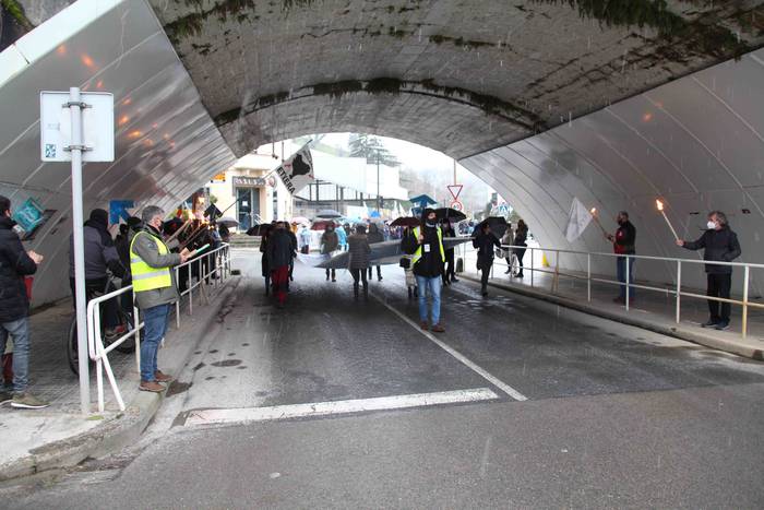 Aurreikuspenak gainditu ditu 8 1610219466692