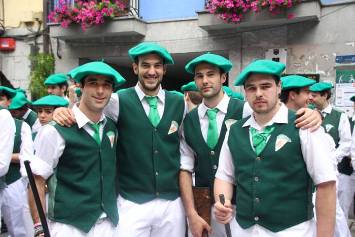 Lizarrez apaindutako kaleeta 172 1498312138872