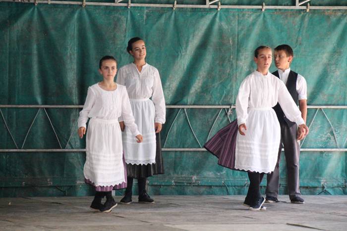 Dantzak bete du plaza 39 1473599991871